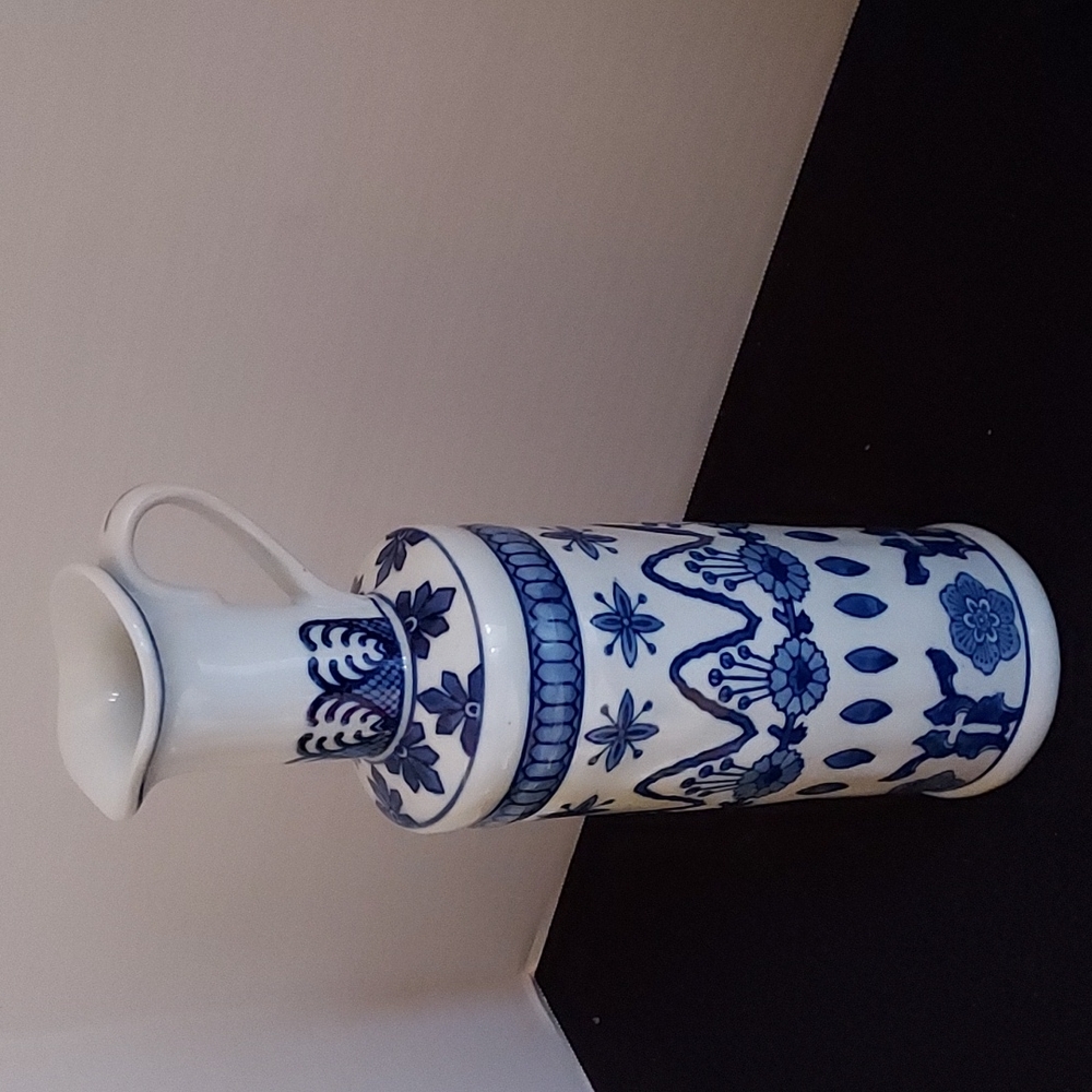 Imported Handmade Pour Bottle Blue & White Wavy Ceramic